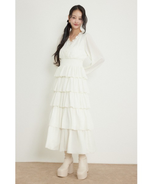 rienda(リエンダ)の「ドットフラワーウエストシャーリングワンピース 秋服(ワンピース・レディース・ホワイト/レッド系その他/ブラック系その他・SMALL/MEDIUM)」の5枚目の写真