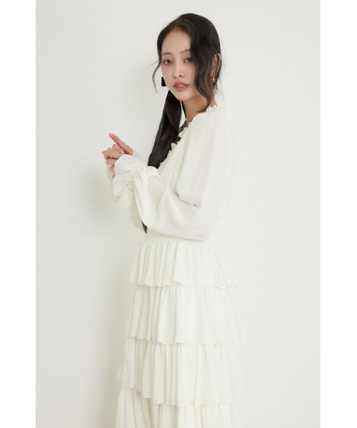 rienda(リエンダ)の「ドットフラワーウエストシャーリングワンピース 秋服(ワンピース・レディース・ホワイト/レッド系その他/ブラック系その他・SMALL/MEDIUM)」の8枚目の写真