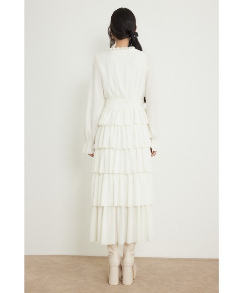 rienda(リエンダ)の「ドットフラワーウエストシャーリングワンピース 秋服(ワンピース・レディース・ホワイト/レッド系その他/ブラック系その他・SMALL/MEDIUM)」の12枚目の写真