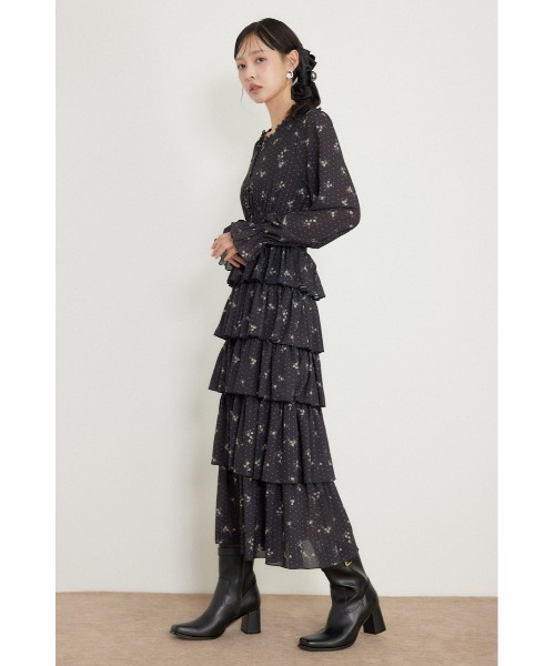 rienda(リエンダ)の「ドットフラワーウエストシャーリングワンピース 秋服(ワンピース・レディース・ホワイト/レッド系その他/ブラック系その他・SMALL/MEDIUM)」の17枚目の写真
