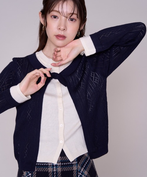 MISCH MASCH(ミッシュマッシュ)の「2026秋冬新作 バイカラーボウタイニット(ニット/セーター・レディース・ネイビー/グレー・フリ-)」の2枚目の写真