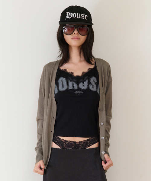THEVINYLHOUSE(ザバイニルハウス)の「BASIC V NECK CARDIGAN(W) KHAKI(カーディガン/ボレロ・レディース・その他・FREE)」の4枚目の写真