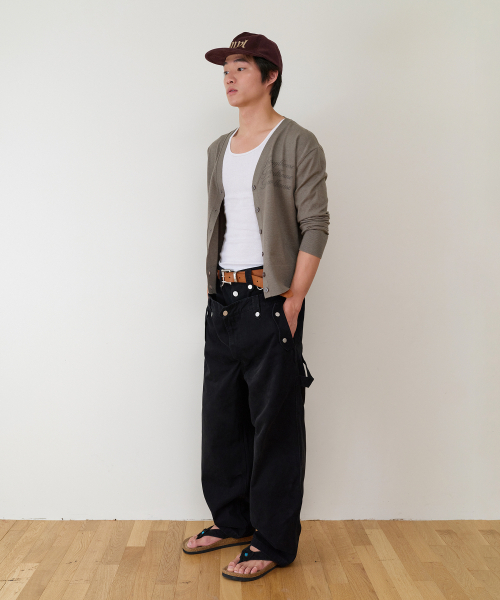 THEVINYLHOUSE(ザバイニルハウス)の「BASIC V NECK CARDIGAN(W) KHAKI(カーディガン/ボレロ・レディース・その他・FREE)」の9枚目の写真