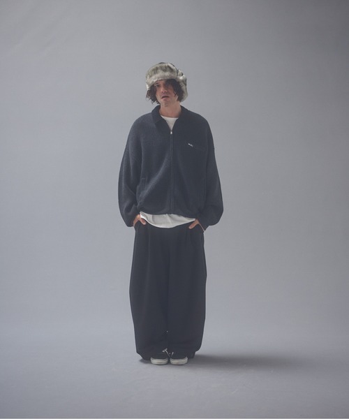 ADAM PATEK(アダムパテック)の「ADAMPATEK/woolblend still tuck wide pt/ワイドパンツ(スラックス・メンズ・グレー/ブラック・1/2)」の9枚目の写真