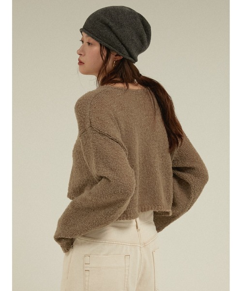 LA PEAU DE GEM(ラポドゥジェム)の「ブークレニットプルオーバー / 【 LA PEAU DE GEM 】 boucle knit pullover(ニット/セーター・レディース・ブラック/グレイッシュベージュ・FREE)」の4枚目の写真