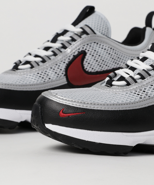 NIKE（ナイキ）の「NIKE ナイキ　W ZOOM SPIRIDON　ｽﾞｰﾑ ｽﾋﾟﾘﾄﾞﾝ 905221　002PPLTNM/DRED（スニーカー・レディース・シルバー系その他・26.5cm/27.5cm/28.0cm/25.5cm/24.5cm/23.5cm/27.0cm/29.0cm/26.0cm/25.0cm/24.0cm/23.0cm/28.5cm/22.5cm）」の6枚目の写真