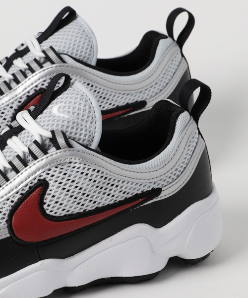 NIKE（ナイキ）の「NIKE ナイキ　W ZOOM SPIRIDON　ｽﾞｰﾑ ｽﾋﾟﾘﾄﾞﾝ 905221　002PPLTNM/DRED（スニーカー・レディース・シルバー系その他・26.5cm/27.5cm/28.0cm/25.5cm/24.5cm/23.5cm/27.0cm/29.0cm/26.0cm/25.0cm/24.0cm/23.0cm/28.5cm/22.5cm）」の8枚目の写真