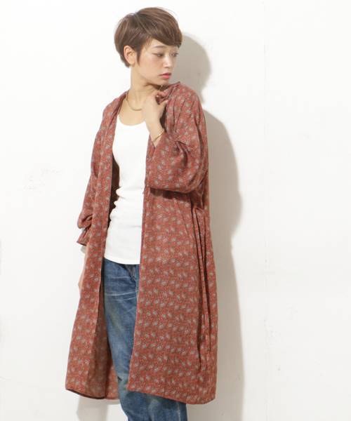 CIAOPANIC（チャオパニック）の「ペイズリーガウン（シャツ/ブラウス・レディース・ホワイト/ブラウン/ネイビー/ダークブラウン・FREE）」の3枚目の写真