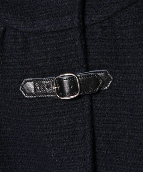 MILKFED.(ミルクフェド)の「GROSGRAIN PONCHO(ポンチョ・レディース・ベージュ/ネイビー・ONE SIZE)」の8枚目の写真