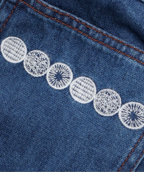 apres les cours(アプレレクール)の「ハイウエストポケット刺繍パンツ 9分丈(その他パンツ・キッズ・ブルー/ネイビー・140/110/130/80/90/100/120)」の7枚目の写真