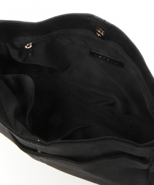 LEPSIM（レプシィム）の「フェイクスウェードフリンジショルダーバッグ　775772（ショルダーバッグ・レディース・ブラック/オレンジ/グリーン/キャメル・ONE SIZE）」の8枚目の写真