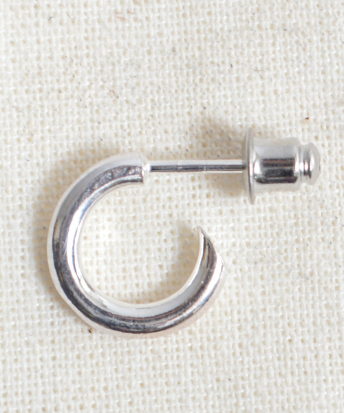 SunKu(サンク)の「39/サンク BAR Silver Pierce(ピアス(片耳用)・メンズ・シルバー・FREE)」の3枚目の写真