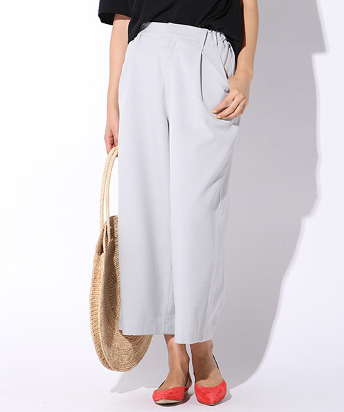 LIPSTAR(リップスター)の「超撥水加工ワイドパンツ(その他パンツ・レディース・ネイビー/イエロー/グレー/カーキ・M/S)」の2枚目の写真