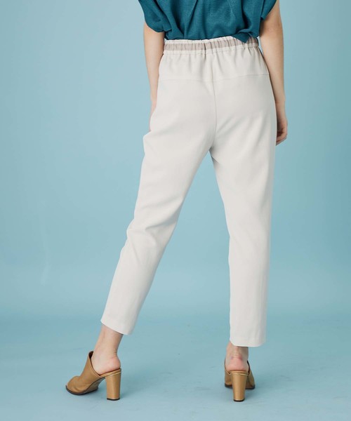 UNITED TOKYO（ユナイテッドトウキョウ）の「ソリビアリラックスパンツ（その他パンツ・レディース・ホワイト/グレー/ブラック/パープル/ベージュ・1）」の9枚目の写真