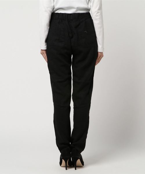 LBC（エルビーシー）の「【WEB限定LLサイズ有り】テーパードパンツ（その他パンツ・レディース・ブルー/ブラック/グレー・L/LL/M）」の5枚目の写真