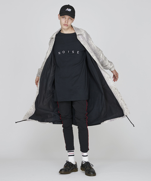 NOISE MAKER(ノイズメーカー)の「フロント蛇柄ロングコーチジャケット(その他アウター・メンズ・アイボリー・MEDIUM/LARGE/X-LARGE)」の4枚目の写真