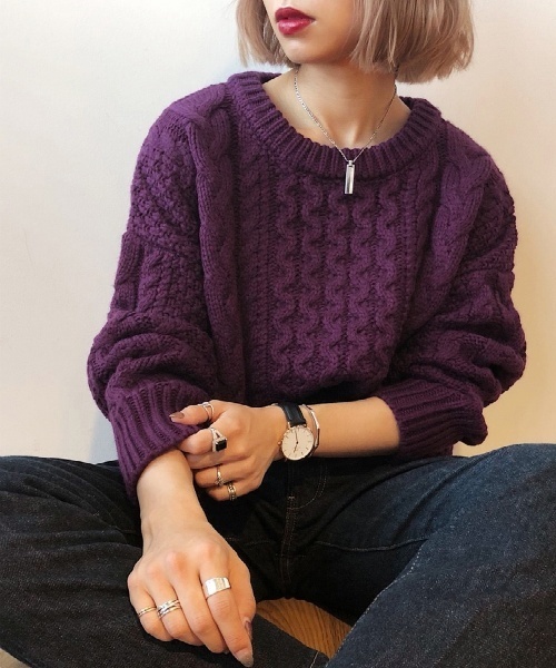 PAGEBOY（ページボーイ）の「プレミアムケーブルニット（ニット/セーター・レディース・ホワイト/ベージュ/パープル/グリーン/ブラック/ピンク/ライトベージュ・FREE）」の6枚目の写真