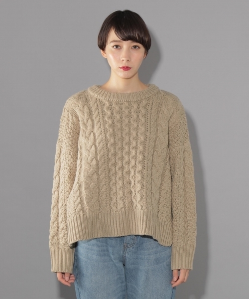 PAGEBOY（ページボーイ）の「プレミアムケーブルニット（ニット/セーター・レディース・ホワイト/ベージュ/パープル/グリーン/ブラック/ピンク/ライトベージュ・FREE）」の17枚目の写真