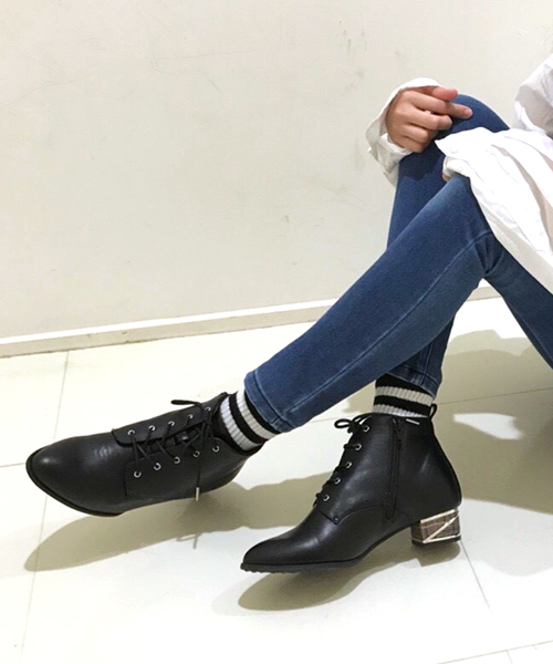 JELLY BEANS（ジェリービーンズ）の「「Ray11月号掲載」カラーブロックヒールレースアップブーツ(115-2373)JELLY BEANS(ジェリービーンズ)（ブーツ・レディース・ブラック/ダークブラウン/グレー/ブラック系その他・LL/S/M/L）」の3枚目の写真