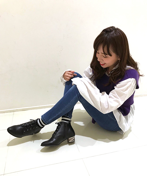 JELLY BEANS（ジェリービーンズ）の「「Ray11月号掲載」カラーブロックヒールレースアップブーツ(115-2373)JELLY BEANS(ジェリービーンズ)（ブーツ・レディース・ブラック/ダークブラウン/グレー/ブラック系その他・LL/S/M/L）」の6枚目の写真