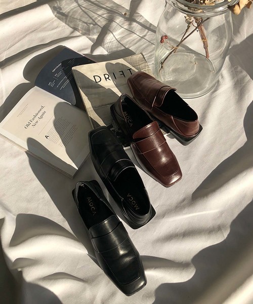 select MOCA（セレクトモカ）の「ベルトローファー(フェイクレザーローヒールタイプスクエアトゥローファー)（ローファー・レディース・ブラック/ブラウン・SMALL/MEDIUM/LARGE）」の15枚目の写真