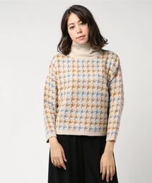 アクリルジャガードチェックタートルネックプルオーバー