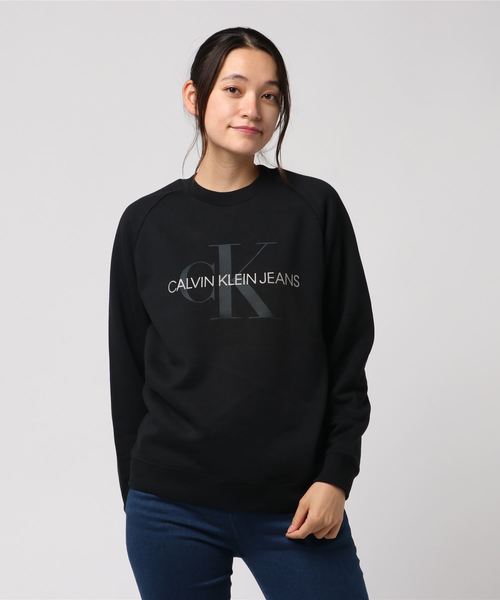 Calvin Klein Jeans（カルヴァンクラインジーンズ）の「モノグラム リラックス スウェット（スウェット・レディース・ブラック/パープル/オレンジ・S/M/L/XS）」の2枚目の写真