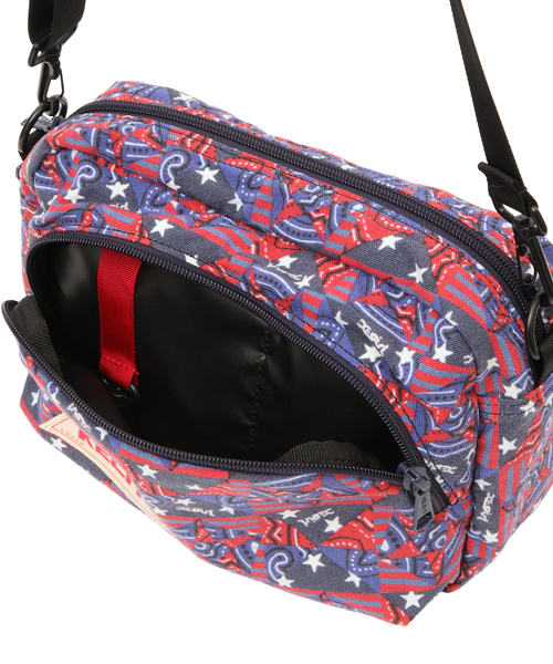 X-girl（エックスガール）の「X-girl KELTY VINTAGE SHOULDER MEDIUM（ショルダーバッグ・レディース・レッド・ONE SIZE）」の3枚目の写真