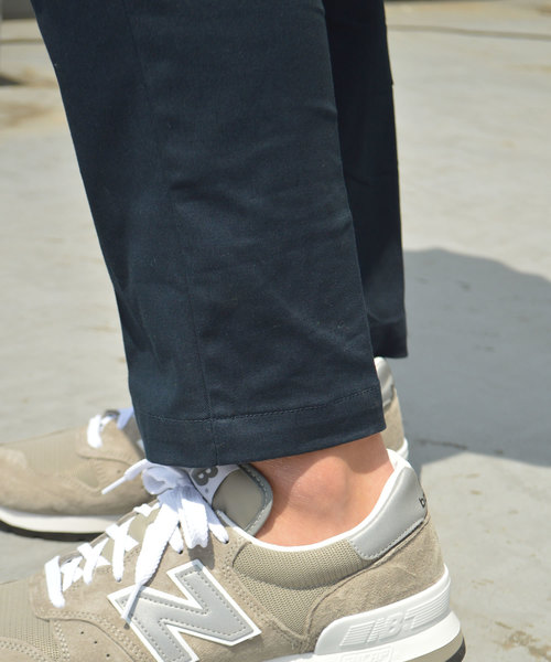 Dickies（ディッキーズ）の「別注：Dickies/ ディッキーズ コットン ストレッチ 8分丈イージーパンツ（チノパンツ・メンズ・ブラック/ネイビー/ベージュ/ホワイト・M/XL/L/S）」の10枚目の写真