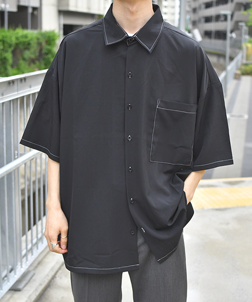 kutir(クティール)の「ウルトラルーズ半袖シャツ(シャツ/ブラウス・メンズ・ライトグレー/ブラック/ベージュ/グレー/ライトベージュ・MEDIUM/LARGE/X-LARGE)」の2枚目の写真