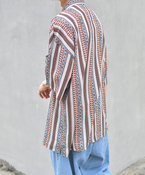 kutir(クティール)の「ウルトラルーズ半袖シャツ(シャツ/ブラウス・メンズ・ライトグレー/ブラック/ベージュ/グレー/ライトベージュ・MEDIUM/LARGE/X-LARGE)」の7枚目の写真