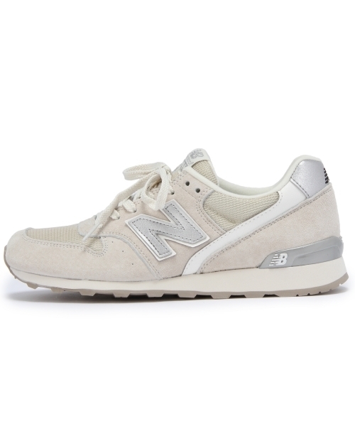 BEAUTY&YOUTH UNITED ARROWS(ビューティーアンドユースユナイテッドアローズ)の「BYBC new balance WR996 スニーカー/ベージュ・ネイビー §§(スニーカー・レディース・ネイビー/ベージュ・24.5cm/24cm/25cm/23.5cm/23cm)」の3枚目の写真