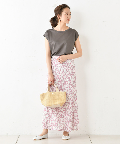 DouDou(ドゥドゥ)の「フラワープリントスカート(スカート・レディース・ブラック/ピンク/グリーン・38/36)」の11枚目の写真