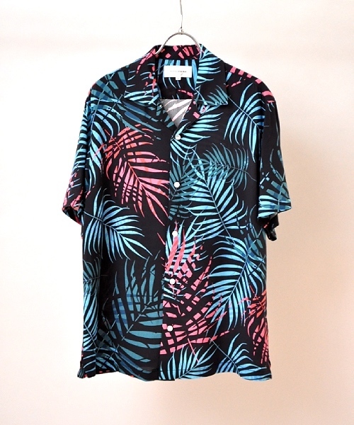 Hub&Spoke（ハブアンドスポーク）の「アロハシャツ（シャツ/ブラウス・メンズ・ブラック/ネイビー/イエロー・LARGE/MEDIUM/X-LARGE）」の2枚目の写真