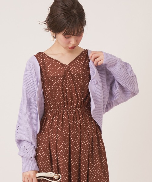 natural couture（ナチュラルクチュール）の「プチプラお上品アイレットカーディガン（カーディガン/ボレロ・レディース・ブラウン/イエロー/ピンク/アイボリー/ラベンダー/レッド系その他・FREE）」の3枚目の写真