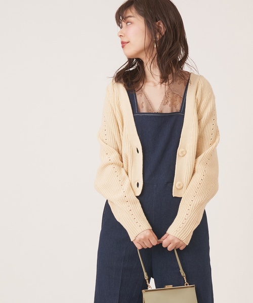 natural couture（ナチュラルクチュール）の「プチプラお上品アイレットカーディガン（カーディガン/ボレロ・レディース・ブラウン/イエロー/ピンク/アイボリー/ラベンダー/レッド系その他・FREE）」の2枚目の写真