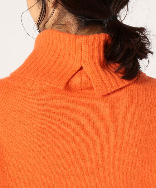 NOLLEY’S（ノーリーズ）の「カシミヤブレンド天竺タートルプルオーバーニット（ニット/セーター・レディース・オレンジ/オフホワイト/ライトグレー/キャメル・38）」の12枚目の写真