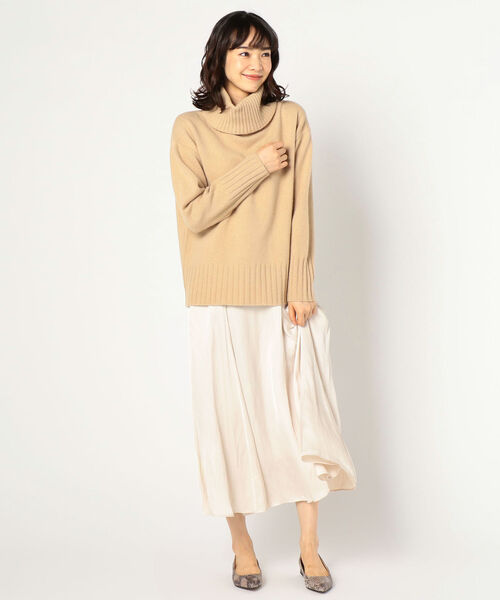 NOLLEY’S（ノーリーズ）の「カシミヤブレンド天竺タートルプルオーバーニット（ニット/セーター・レディース・オレンジ/オフホワイト/ライトグレー/キャメル・38）」の7枚目の写真