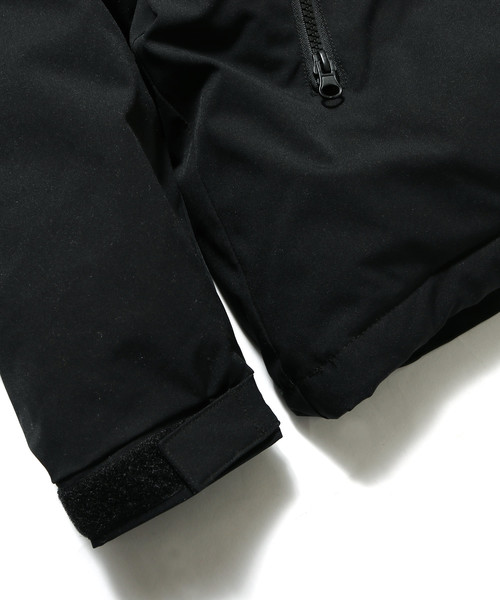 WILD THINGS(ワイルドシングス)の「ROARK×WILDTHINGS HAPPY JACKET ダウンパーカー(ダウンジャケット/コート・メンズ・カーキ/ブラック/ベージュ・XL/M/L)」の7枚目の写真
