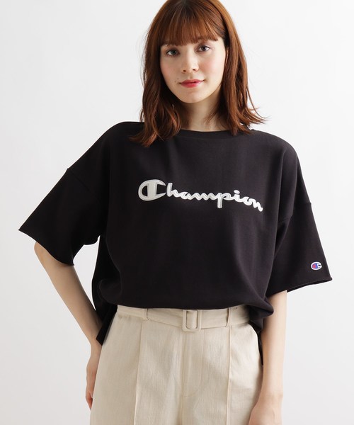 Champion(チャンピオン)の「【champion】クルーネックロゴT(Tシャツ/カットソー・レディース・オフホワイト/ブラック・02)」の2枚目の写真