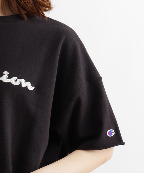 Champion(チャンピオン)の「【champion】クルーネックロゴT(Tシャツ/カットソー・レディース・オフホワイト/ブラック・02)」の6枚目の写真