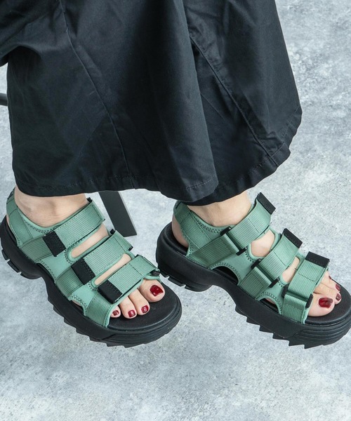 MEI(メイ)の「MEI/メイ RECYCLE TAPE SANDAL スポーツサンダル ベルクロ / スポサン(サンダル・レディース・ベージュ/ネイビー/オリーブ/ブラック・M/L/S)」の15枚目の写真