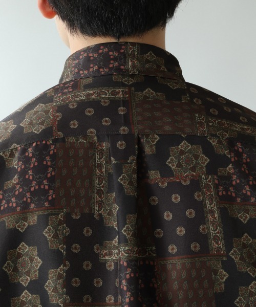 RAGEBLUE（レイジブルー）の「ダマスク柄シャツ/893395（シャツ/ブラウス・メンズ・ネイビー/ダークグレー・FREE）」の6枚目の写真