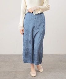 ちょっとモードなワッシャーサテンスカート