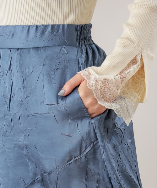 natural couture(ナチュラルクチュール)の「ちょっとモードなワッシャーサテンスカート(スカート・レディース・ブラック/ブルー/アイボリー・FREE)」の18枚目の写真