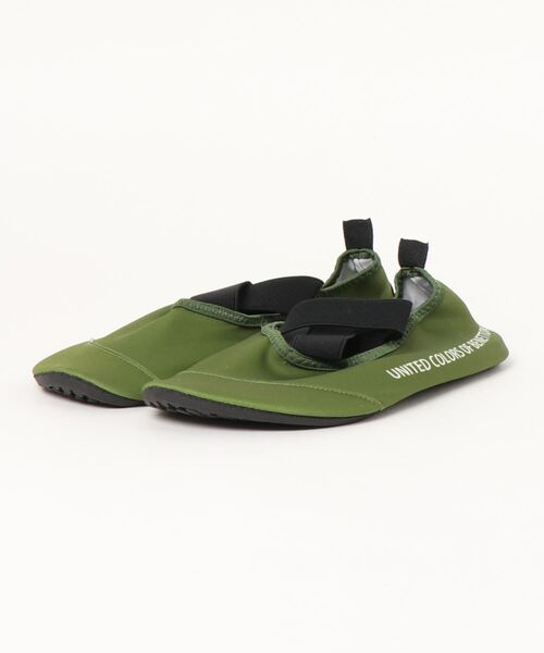 BENETTON (UNITED COLORS OF BENETTON)（ベネトンユナイテッドカラーズオブベネトン）の「【BENETTON / ベネトン】レディースアクアシューズ / ビーチサンダル（サンダル・レディース・ブルー/カーキ/ブラック×ピンク/ピンク/ライトグリーン/ブラック×ブルー・MEDIUM/LARGE）」の4枚目の写真