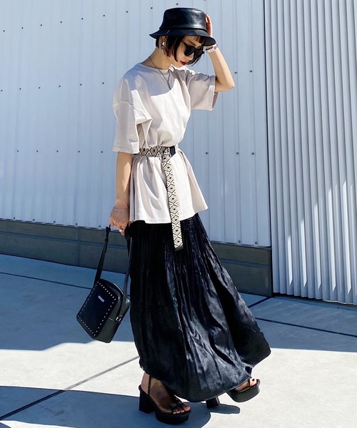 PAGEBOY（ページボーイ）の「BIGTシャツSS（Tシャツ/カットソー・レディース・グレイッシュベージュ/ブラック/オフホワイト/レオパード・FREE）」の17枚目の写真