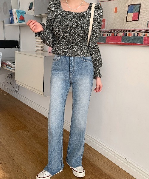 merongshop（メロンショップ）の「MERONGSHOP クロップドフラワーブラウス（Tシャツ/カットソー・レディース・ブラック・FREE）」の7枚目の写真