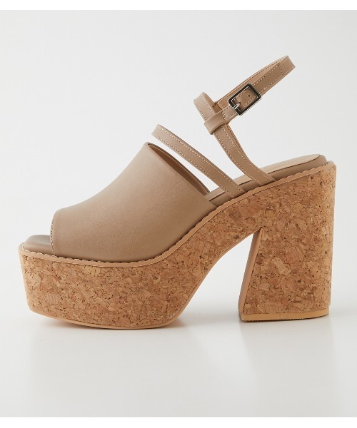 AZUL by moussy（アズールバイマウジー）の「CROSS STRAP DEGIGN SANDALS/クロスストラップデザインサンダル（サンダル・レディース・ブラック/ライトベージュ・SMALL/MEDIUM/LARGE）」の4枚目の写真