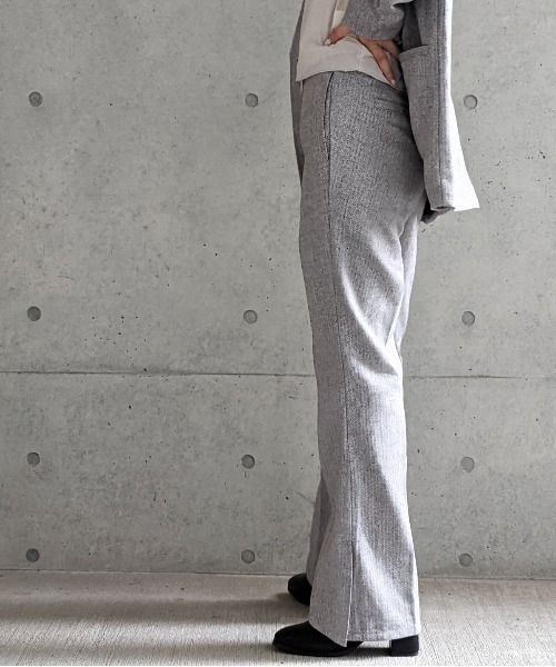 Per sist ence(パーシエンス)の「Per sist ence/パーシエンス へリンボンツイード フレアパンツ(その他パンツ・レディース・ベージュ/ブラウン/グレー・FREE)」の2枚目の写真